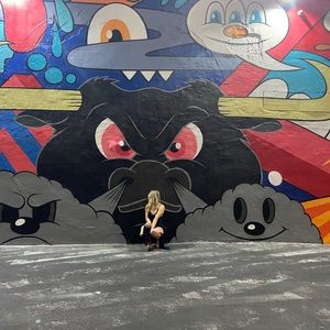 Meet your Posher, Goda